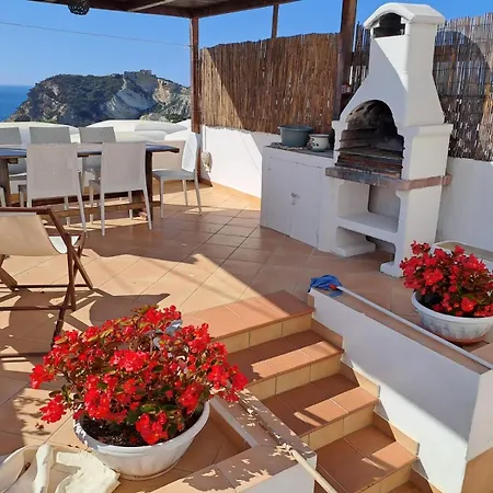 Casa Palmarola *