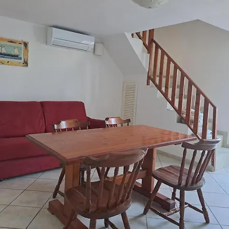 Casa Palmarola Ponza